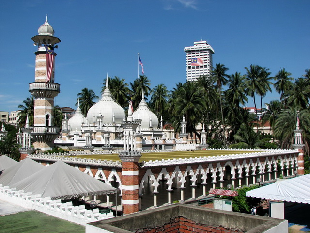 Мечеть Джамек