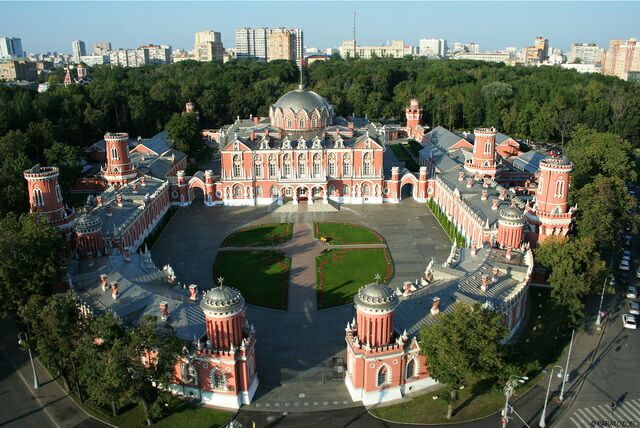 Петровский Путевой дворец