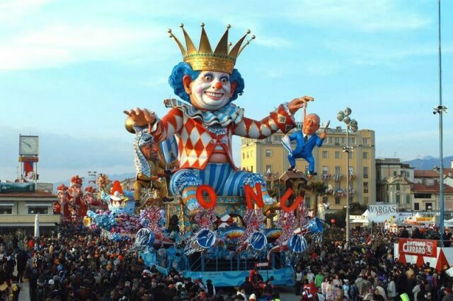 карнавал в виареджо